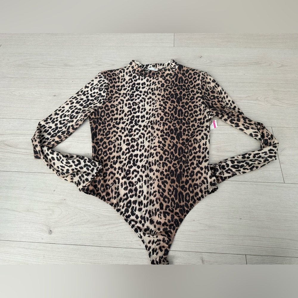 New Abound leopard long sleeve bodysuit